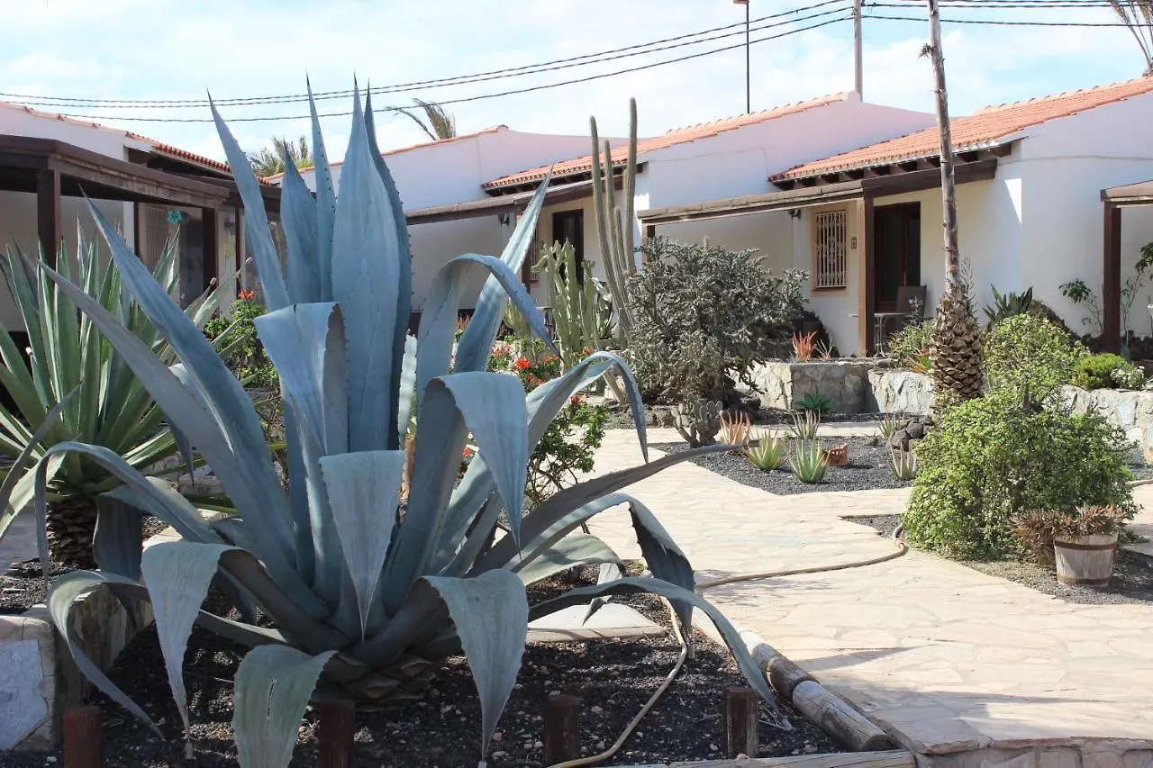 Comfortable 1-Bed Bungalow In Parque Holandes La Oliva