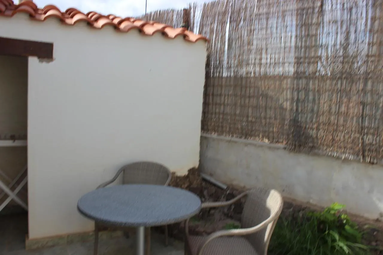 Comfortable 1-Bed Bungalow In Parque Holandes La Oliva Apartment