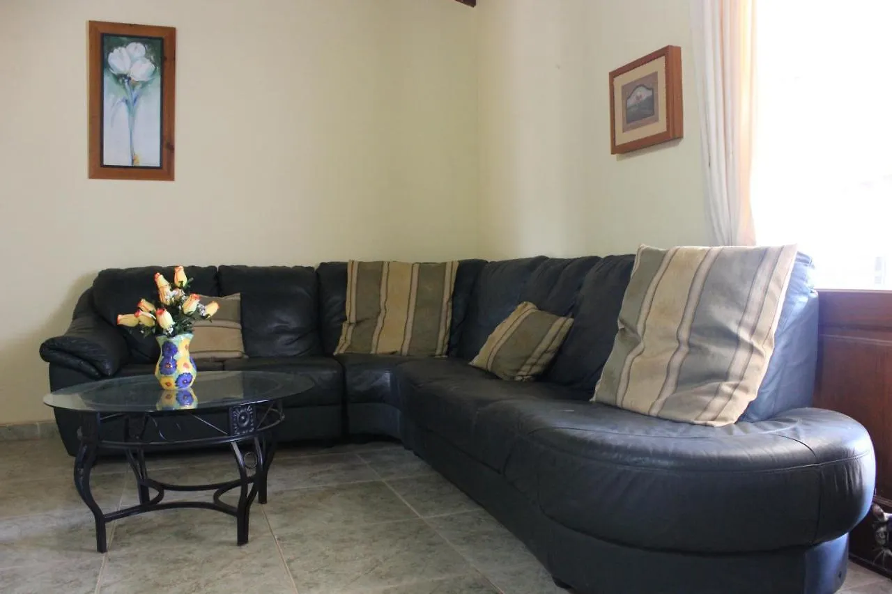 Comfortable 1-Bed Bungalow In Parque Holandes La Oliva Spain
